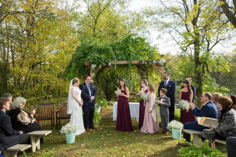 Bergeries de l'Acadie outdoor wedding ceremony